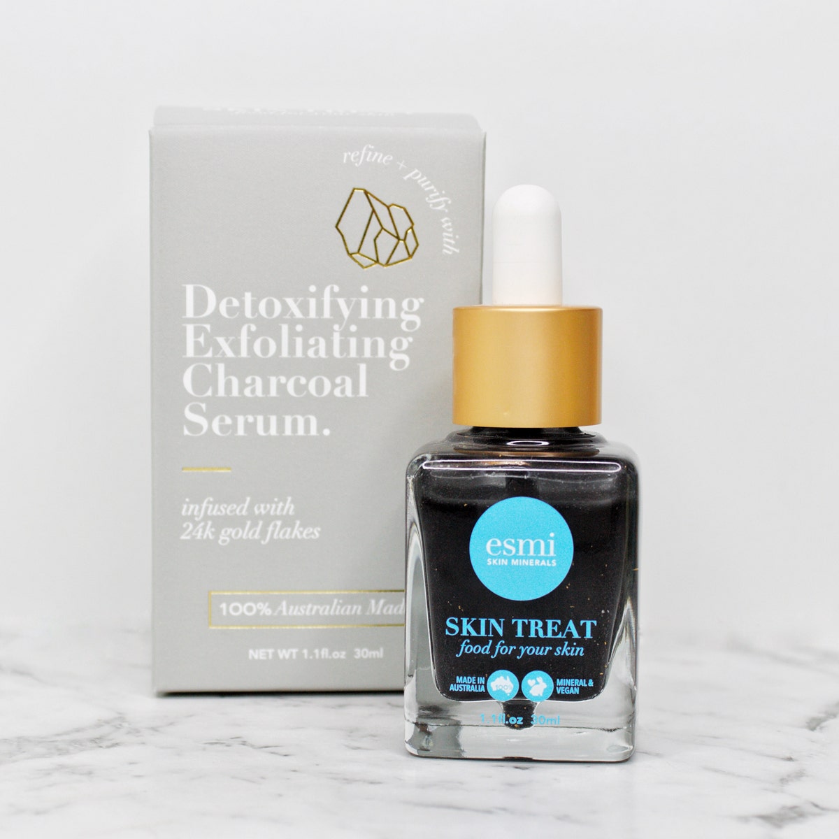 esmi Skin Minerals Detoxifying Exfoliating Charcoal Serum