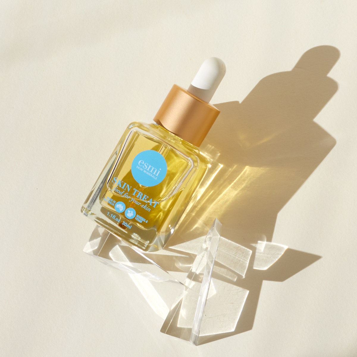 esmi Skin Minerals 24K Gold Nourishing Vegan and Cruelty-Free